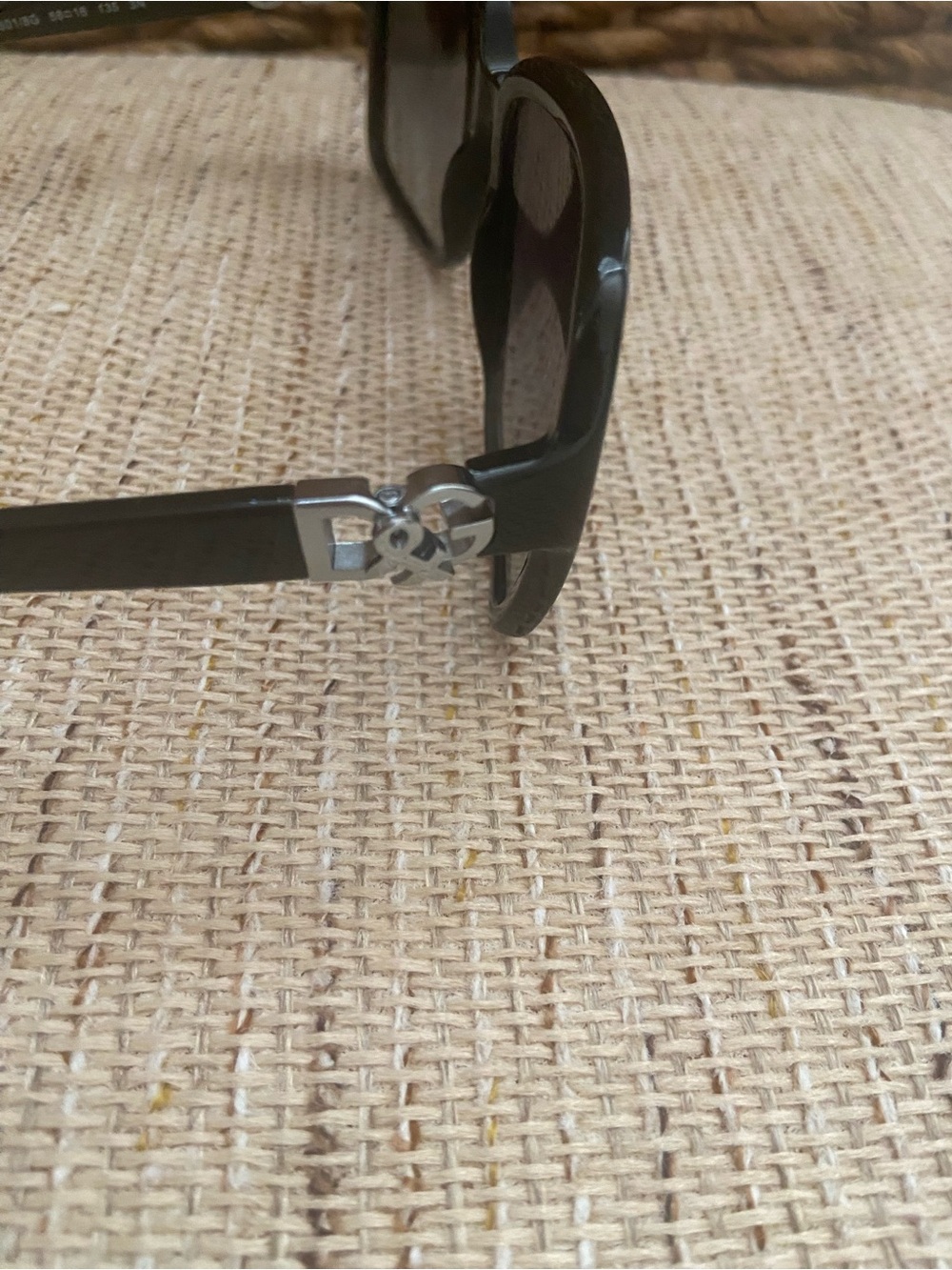 D&G 4164P 501/8G 58-16 135 3N Women's Sunglasses Black - Picture 4 of 8